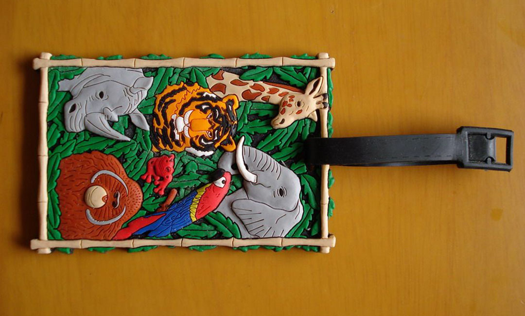 平谷博尼箱包CMS网站开发案例